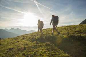 Zwei Wanderer in Österreich