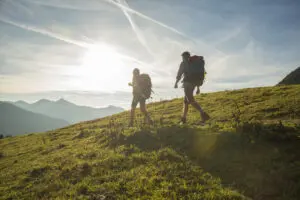 Zwei Wanderer in Österreich